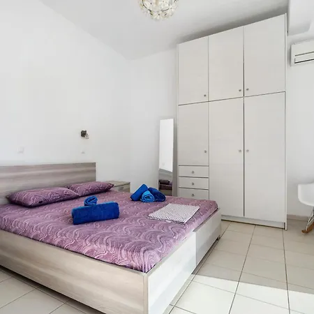 Porto Katsiki Villa *